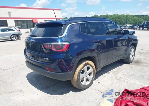 2020 Jeep Compass Latitude 4X4 from USA, damaged, VIN 3C4NJDBB8LT219613